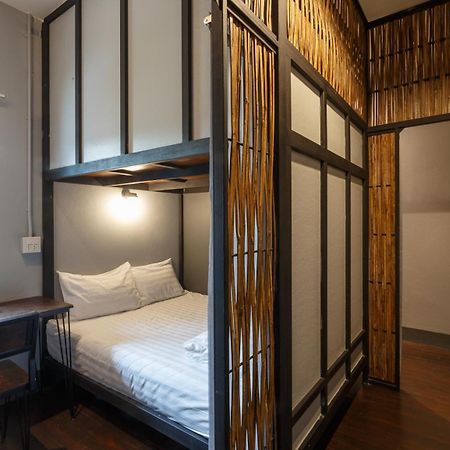 Hostel One Art And Gallery Chiang Mai Ngoại thất bức ảnh