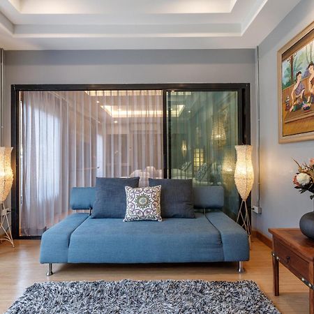 Hostel One Art And Gallery Chiang Mai Phòng bức ảnh
