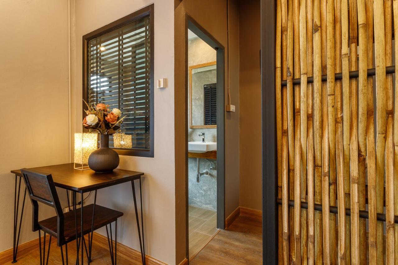 Hostel One Art And Gallery Chiang Mai Ngoại thất bức ảnh