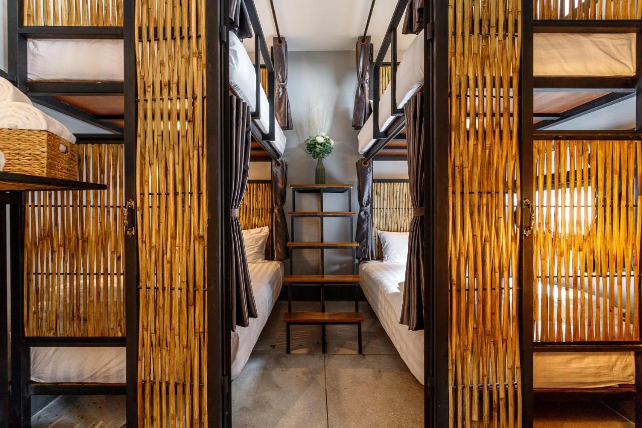 Hostel One Art And Gallery Chiang Mai Ngoại thất bức ảnh