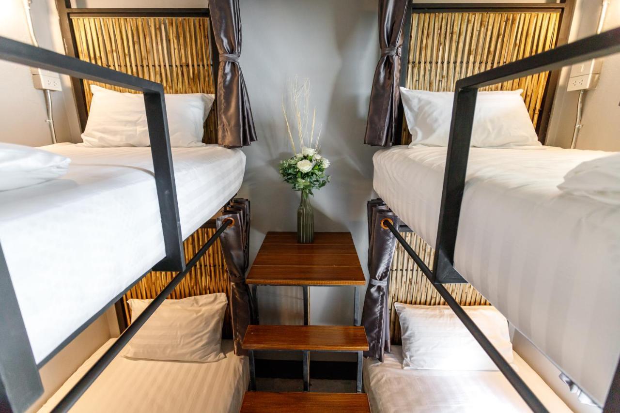 Hostel One Art And Gallery Chiang Mai Ngoại thất bức ảnh