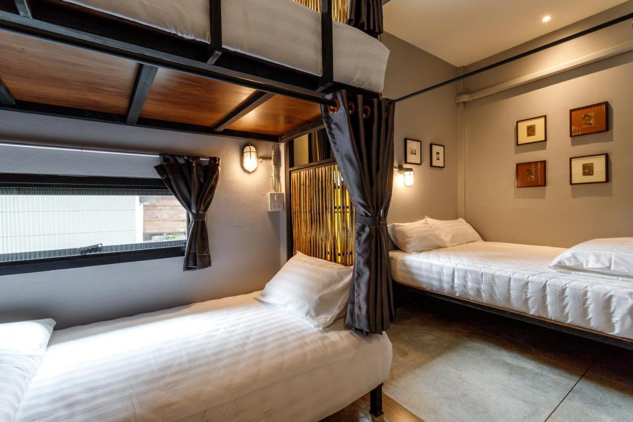 Hostel One Art And Gallery Chiang Mai Ngoại thất bức ảnh