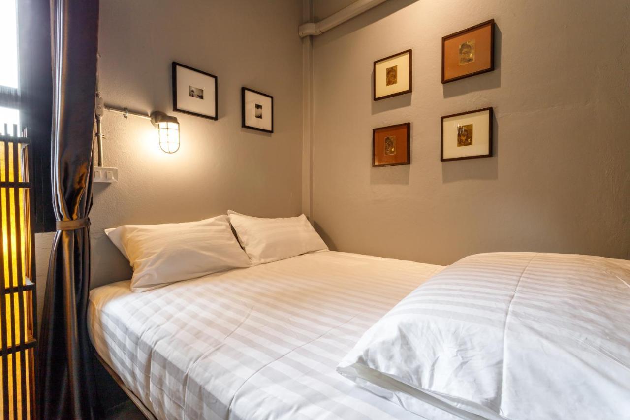 Hostel One Art And Gallery Chiang Mai Ngoại thất bức ảnh