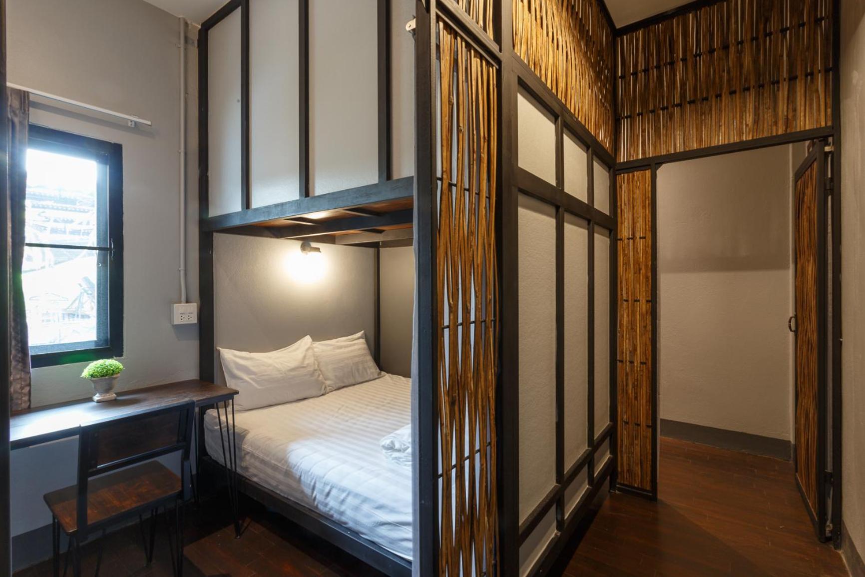 Hostel One Art And Gallery Chiang Mai Ngoại thất bức ảnh